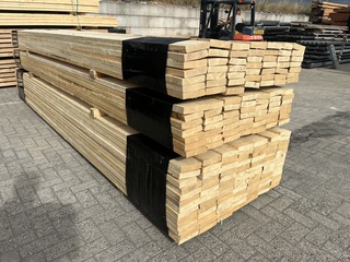 Ca. 49x Houten planken